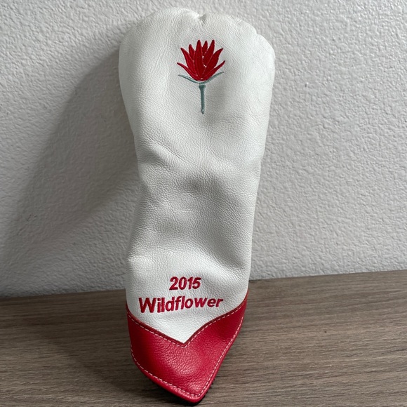 RARE Links and Kings 2015 Wildhead Driver Club Head Cover Red And White Leather - Picture 1 of 3